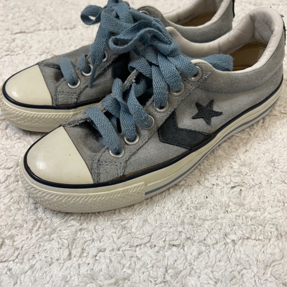 Converse blue size 3